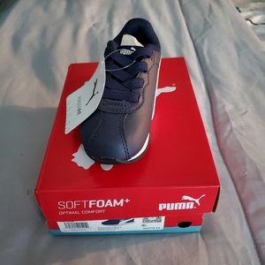 Toddler size 8 puma sneakers
